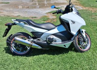 Honda Integra 700 2012-thumb-4