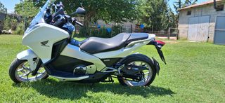 Honda Integra 700 2012-thumb-5
