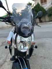Suzuki GSR 600 2006-thumb-1