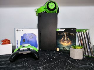 Xbox Series X Bundle + 3 Controllers + Συλλεκτική Έκδοση Elden Ring + Παιχνίδια | Άριστη Κατάσταση