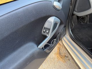 Smart ForTwo 2011 PASSION / DIESEL-thumb-9