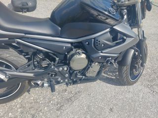 Yamaha XJ6 2010-thumb-8