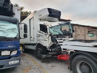 Mercedes 1224-thumb-2