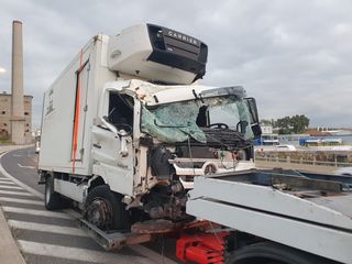 Mercedes 1224-thumb-3