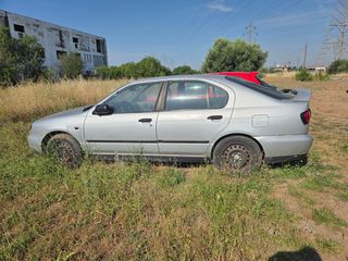 Nissan Primera 2000