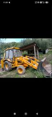 Εκσκαφέας Με Λάστιχα JCB 2027