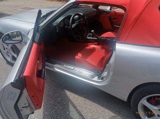 Mazda MX-5 1999-thumb-9