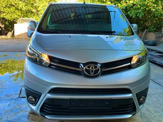 Κλούβα Toyota 2018 PROAS FULL EXTRA ΛΙΓΑ ΧΙΛΙΟΜ-thumb-8