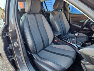Peugeot 208 2020 1.5 BlueHDi ALLURE PACK-NAVI-KLIMA-KAMERA-thumb-9