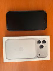 iPhone 17 pro max silver