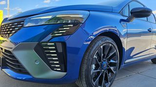 Renault Clio 2025 ALPINE  ΜΟΝΑΔΙΚΟ ΣΤΗΝ ΕΛΛΑΔΑ  ΕΙΣΑΓΩΓΗ ΑΠΟ ITALY-thumb-1