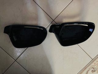 Γνήσια καπάκια καθρέπτων με led φλας Audi Q3 σε εξαιρετική κατάσταση