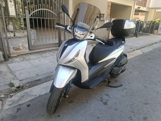 Piaggio Beverly 400 2021