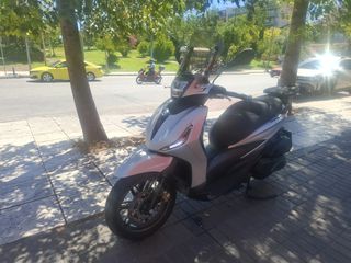 Piaggio Beverly 400 2021-thumb-6