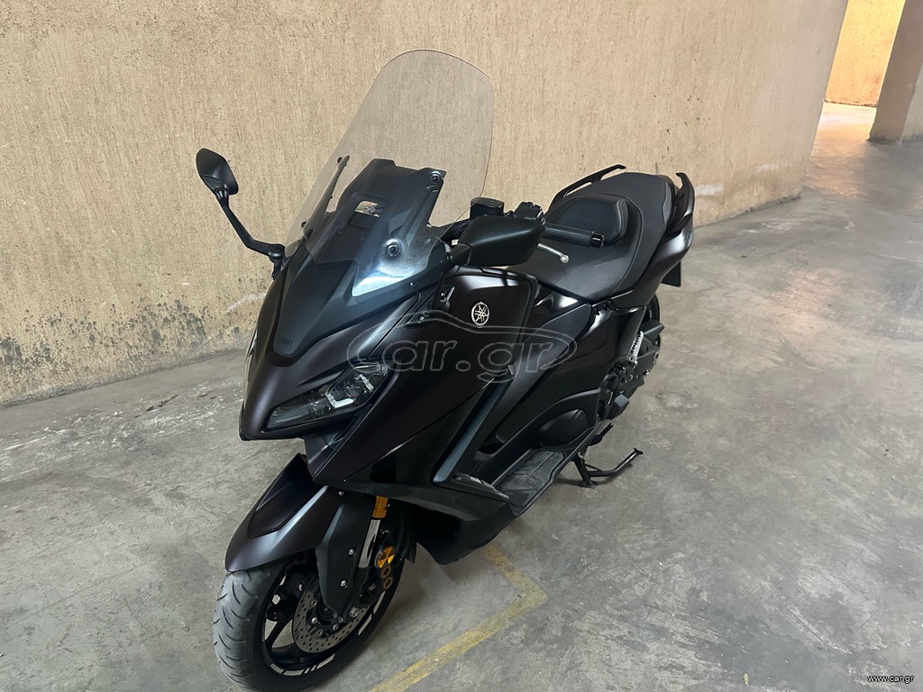 Yamaha TMAX 560 Tech Max 2024