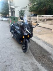 Yamaha TMAX 560 Tech Max 2024