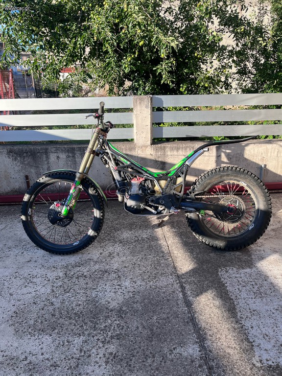 Vertigo 2019 300 titanium edition 3/40