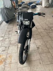 Yamaha XT 600E 2002 XT600E-thumb-1