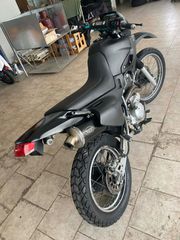 Yamaha XT 600E 2002 XT600E-thumb-5