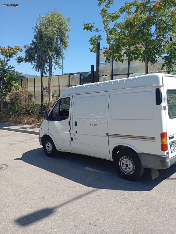 Ford Transit 2000
