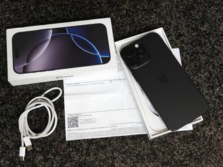 Iphone 16 pro max 256gb black titanium ελληνικο κωτσόβολος με ενεργή εγγυηση 10 μηνων.ΤΕΛΙΚΗ ΤΙΜΗ ΟΧΙ ΑΝΤΑΛΛΑΓΕΣ