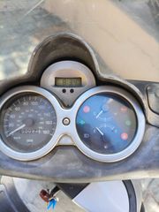 Piaggio Beverly 250 2005-thumb-3