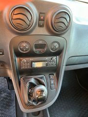 Mercedes-Benz Citan 2016-thumb-13