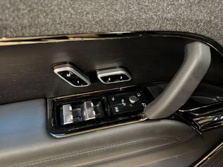 Land Rover Range Rover Sport 2025 AUTOBIOGRAPHY D350-thumb-63