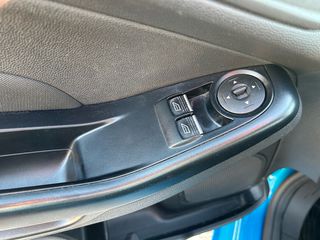Ford Fiesta 2016-thumb-9