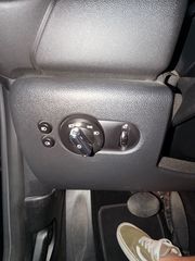 Mini Cooper D 2017-thumb-16