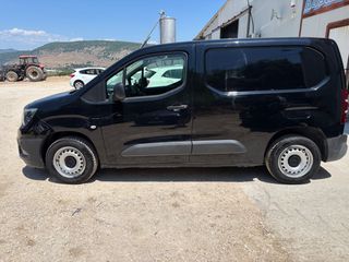 Opel Combo 2019 1.6 CDTI-thumb-1