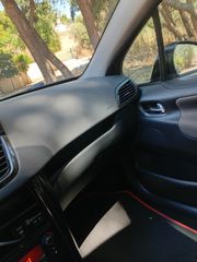 Peugeot 207 2010-thumb-14