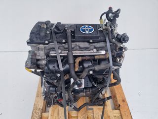 TOYOTA 2ZR 1.8 16v dual vvti hybrid 17-22-thumb-1