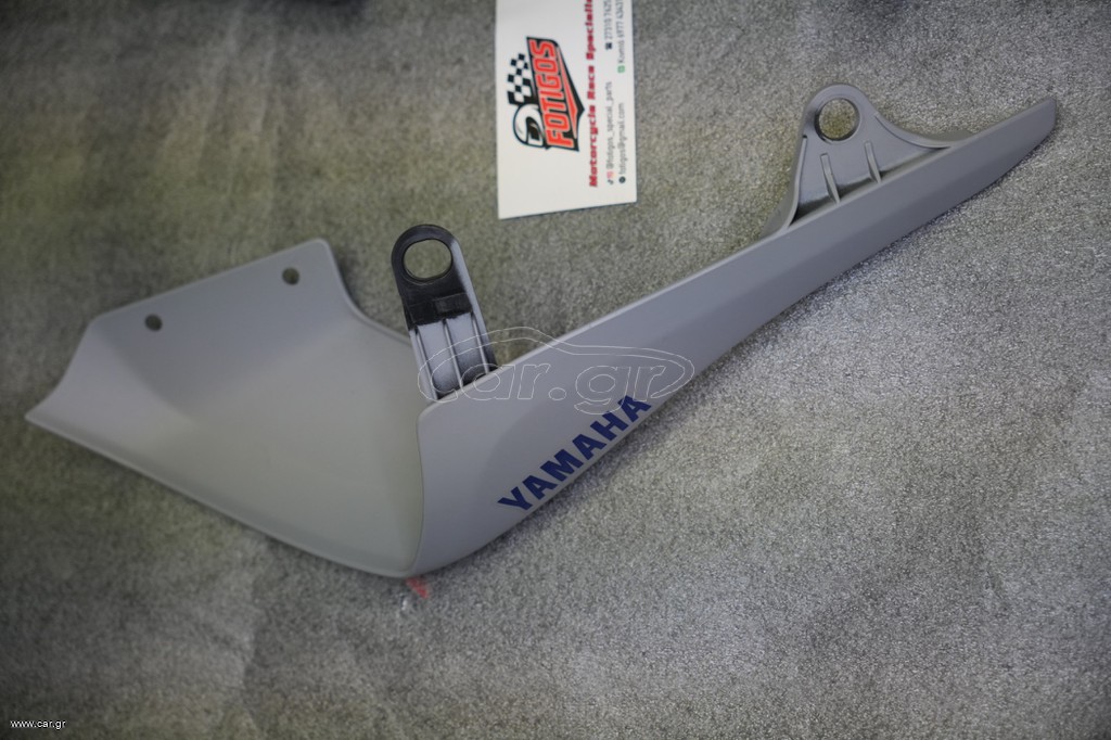 Γνήσιο Yamaha BAT-21721-00 Δεξί Πλαϊνό Καπάκι Ουράς – MT-07 2021–2025