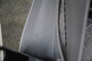 Γνήσιο Yamaha BAT-21721-00 Δεξί Πλαϊνό Καπάκι Ουράς – MT-07 2021–2025-thumb-1