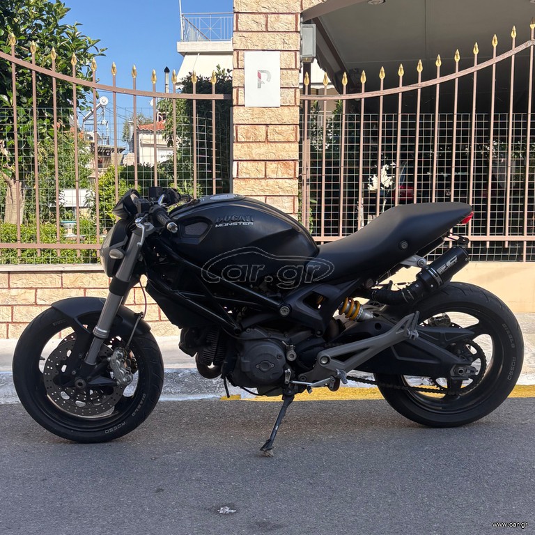 Ducati Monster 696 2008