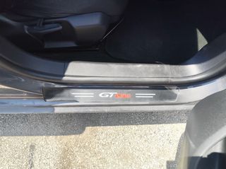 Peugeot 308 2017-thumb-17