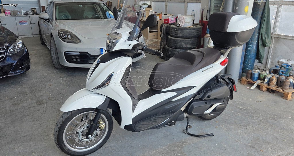 Piaggio Beverly 400 2022 BEVERLY 400 HPE