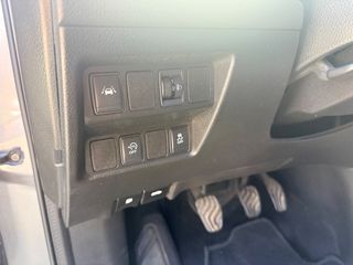 Nissan Qashqai 2017 360 1.2 DIG-T N-CONNECTA-thumb-24