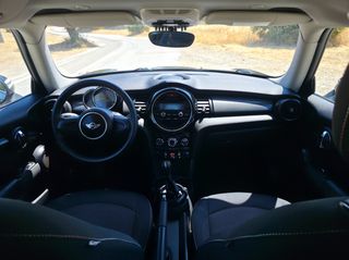 Mini Cooper 2014 F56 1.5 Twin Power Turbo-thumb-1