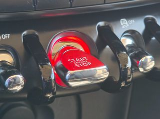 Mini Cooper 2014 F56 1.5 Twin Power Turbo-thumb-22