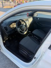 Hyundai i 20 2019 go-thumb-9
