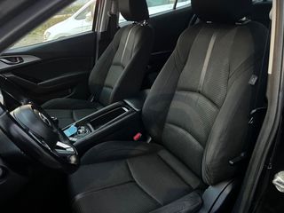 Mazda 3 2017-thumb-13