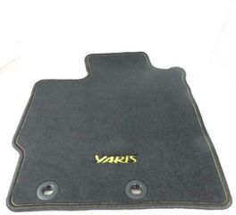 Toyota Γνήσιο Σετ 4 Πατάκια Textile PA 800gr Lime Green Για Yaris hybrid 17'-19' (Οδηγού,Συνοδηγού, 2 Πίσω)