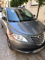 Lancia Ypsilon 2013