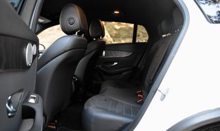 Mercedes-Benz GLC Coupe 2019 200-AMG PACKET-4 MATIC-BURMESTER SOUND-MILD HYBRID-thumb-13