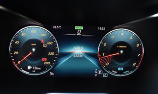 Mercedes-Benz GLC 200 2019 COUPE-AMG PACKET-4 MATIC-BURMESTER SOUND-MILD HYBRID-thumb-36