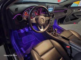 Mercedes-Benz A 180 2016 URBAN EURO 6-thumb-13