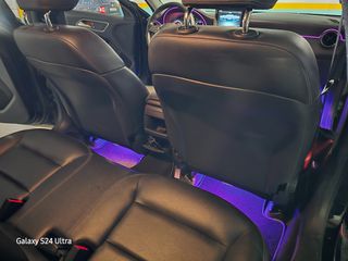 Mercedes-Benz A 180 2016 URBAN EURO 6-thumb-21