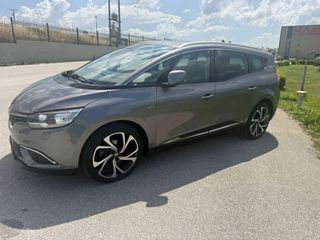 Renault Grand Scenic 2017 BOSE edition + massage-thumb-7